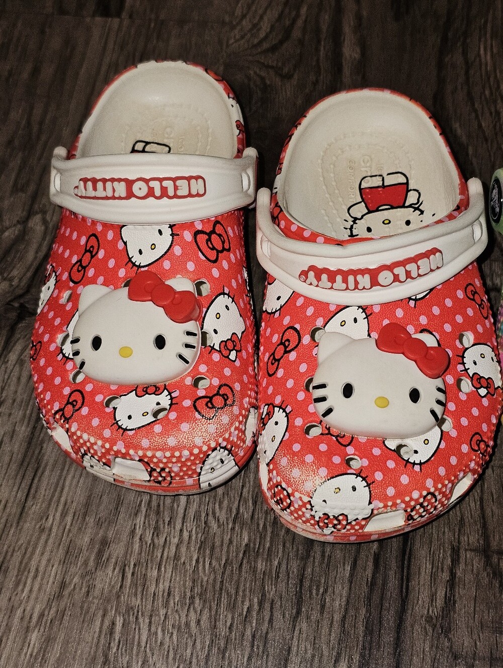 Toddler Girl Crocs Size 9 - Picture 7 of 8
